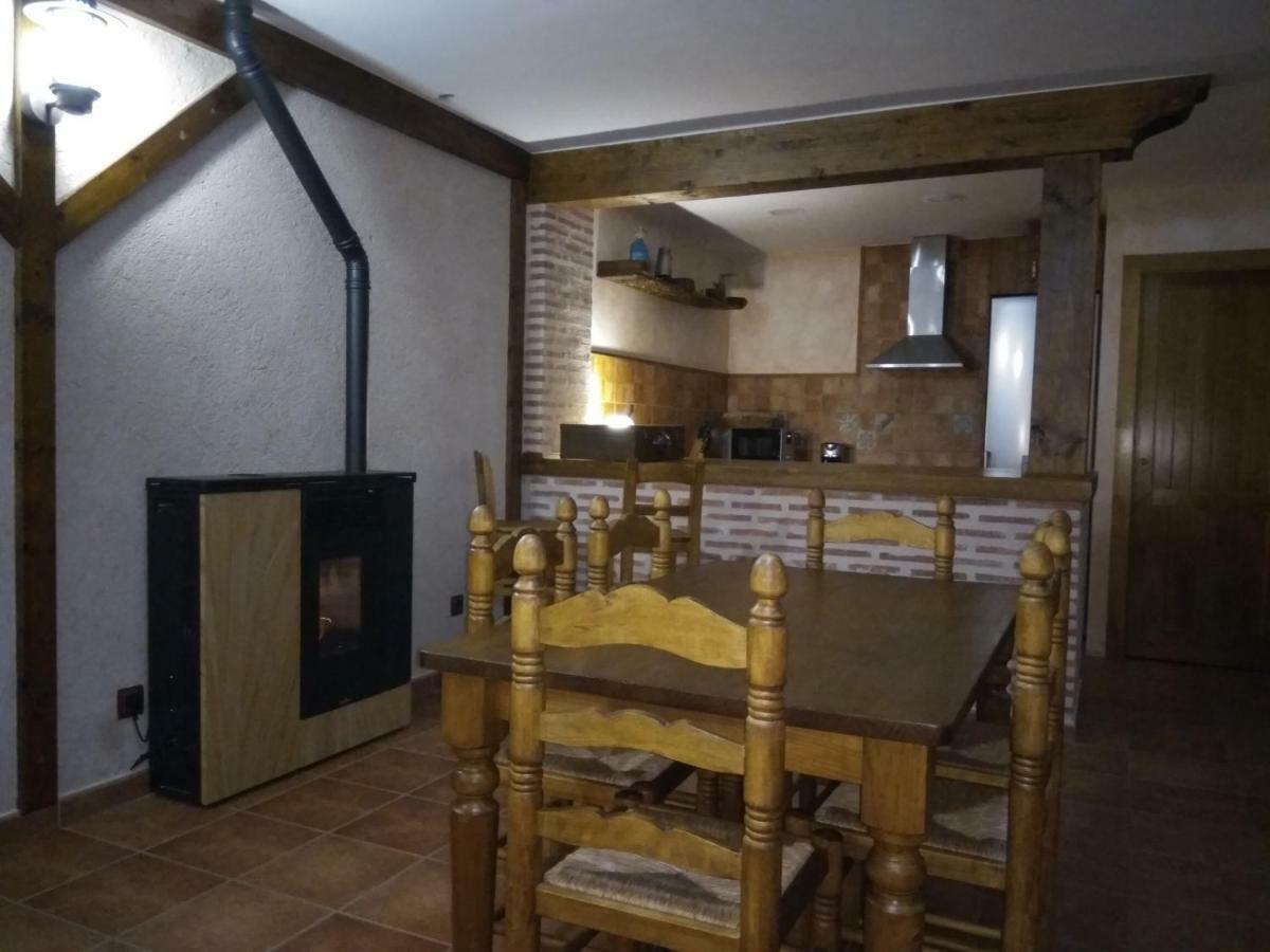 Casa Rural Isabel Villaflores Екстер'єр фото